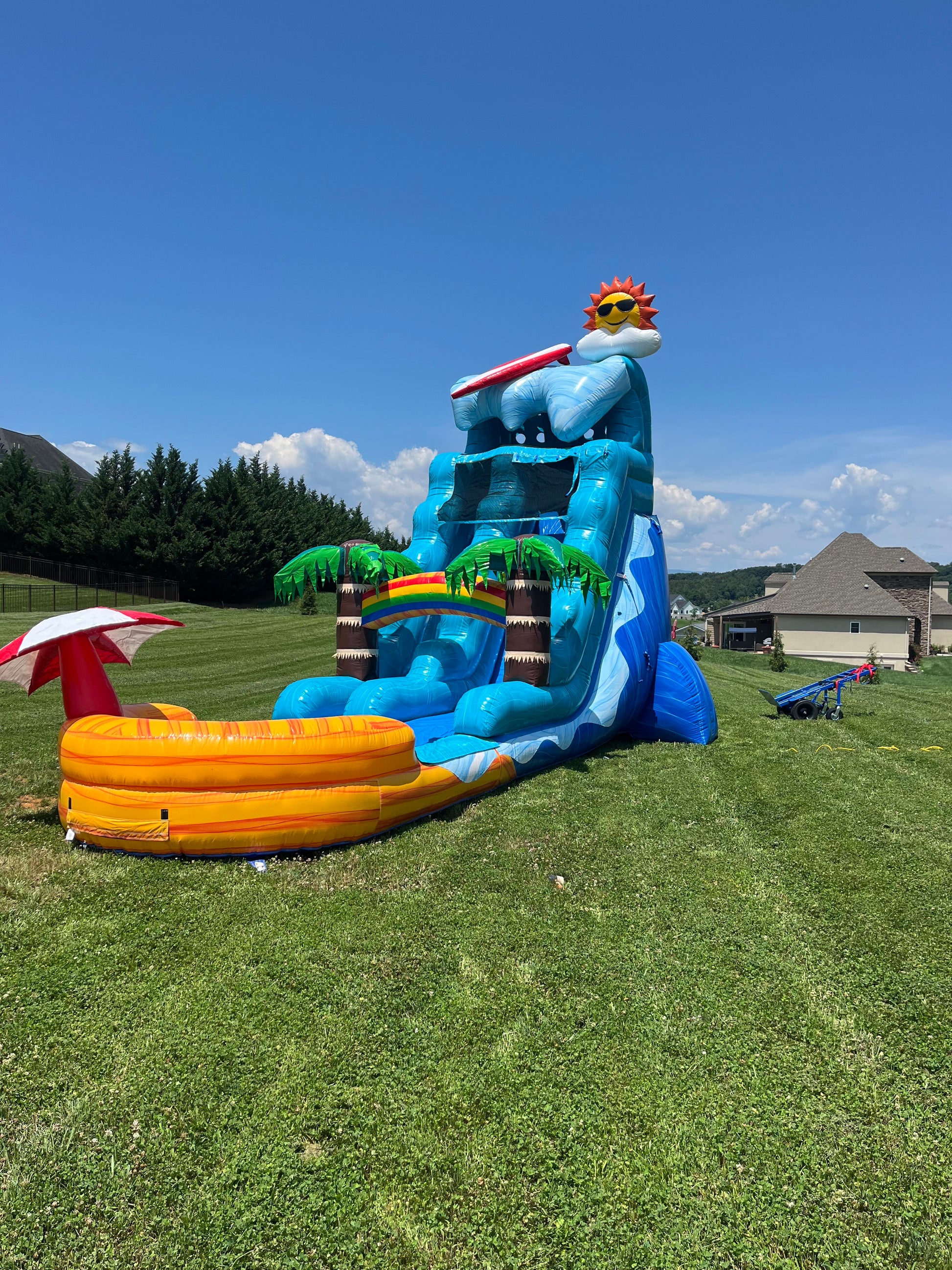 18' Beach Wave Waterslide